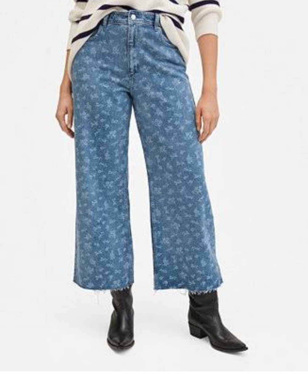 Floral-Printed Cullotte Jeans